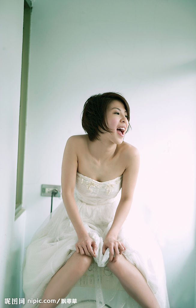  p>许茹芸(valen hsu),原名许宏琇,1974年9月20日出生于台湾省台北市