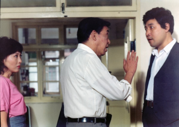 《多管闲事》由 a target="_blank" href="/item/上海电影制片厂