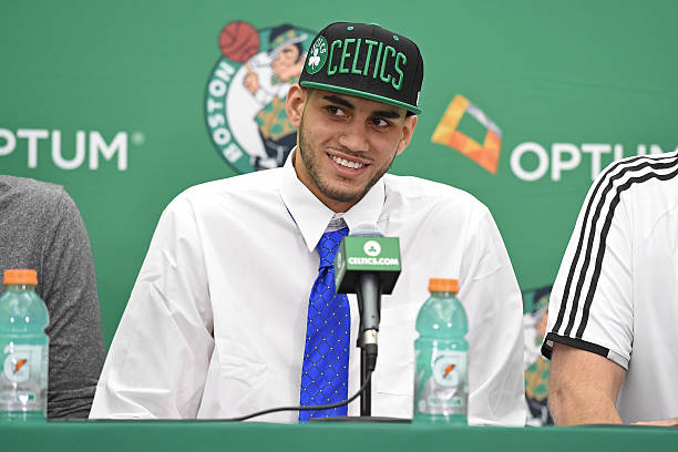  p>阿卜杜勒·纳迪尔(abdel nader),1993年11月25日出生于 a target="