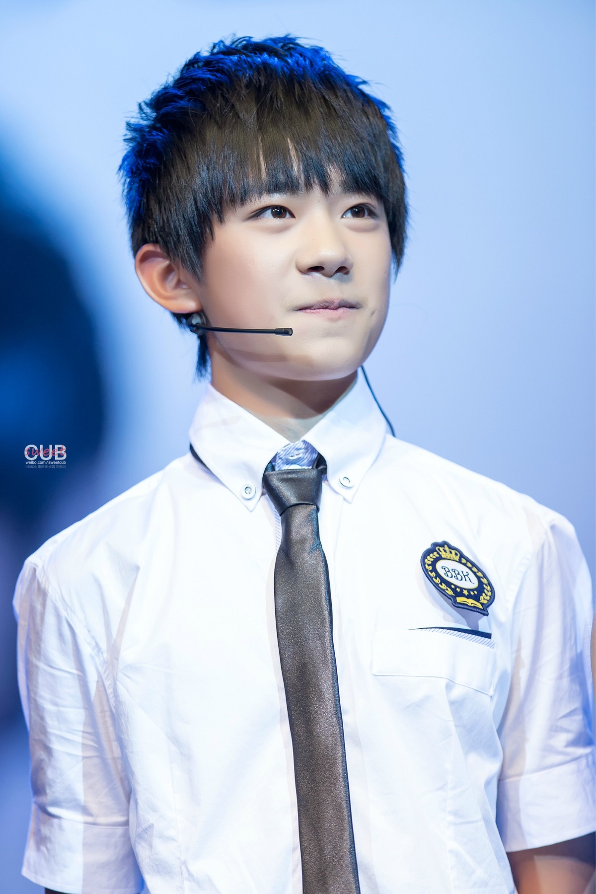 易烊千玺读音 全网资源