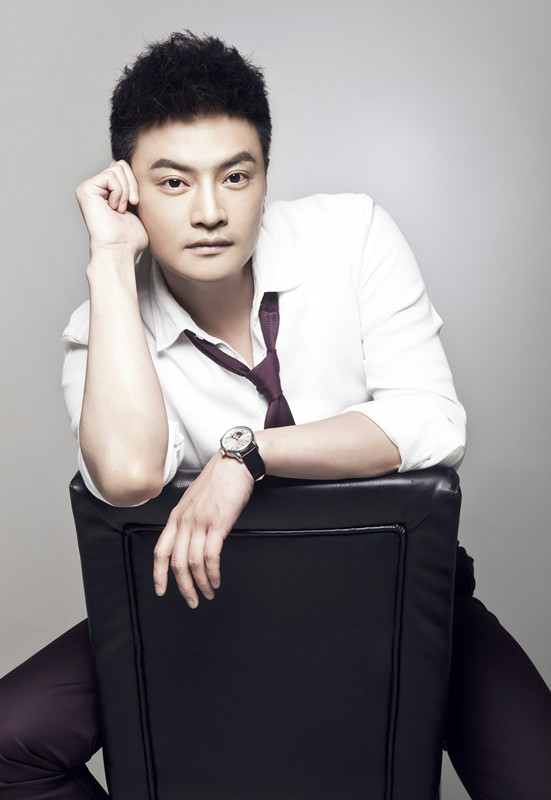  p>汤非, a target="_blank" href="/item/江苏">江苏 /a>扬州人,原