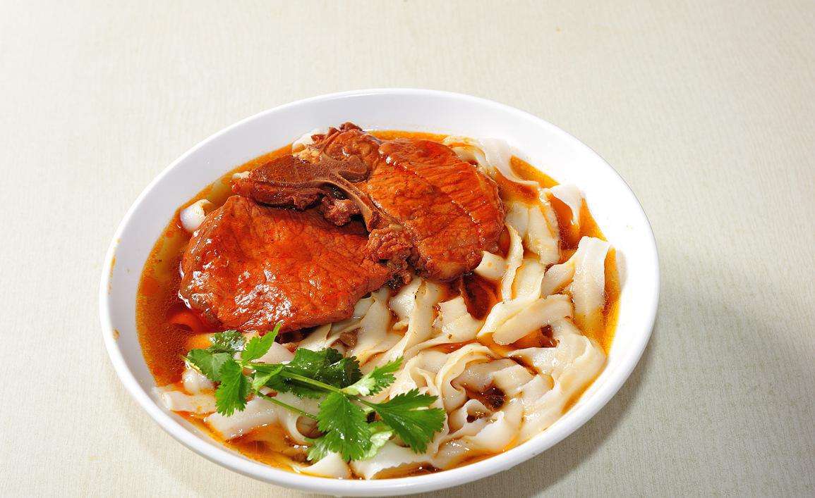  p>刀削面(外文名: b>daoxiao noodles /b>),别称"驸马面",是 a