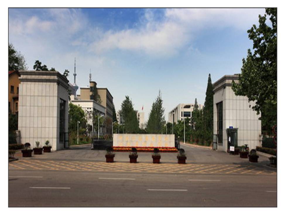  p> b>中共江苏省委党校(江苏省行政学院) /b>坐落在钟灵毓秀,虎踞