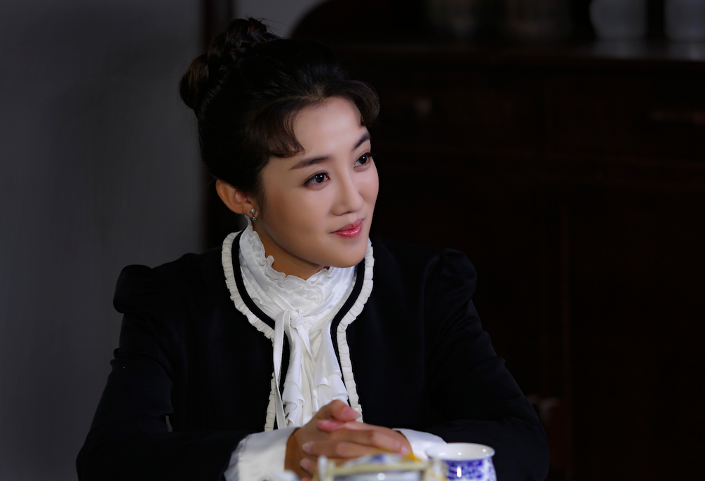 " data-lemmaid="8086573">内蒙古大学艺术学院 /a>,中国内地女演员