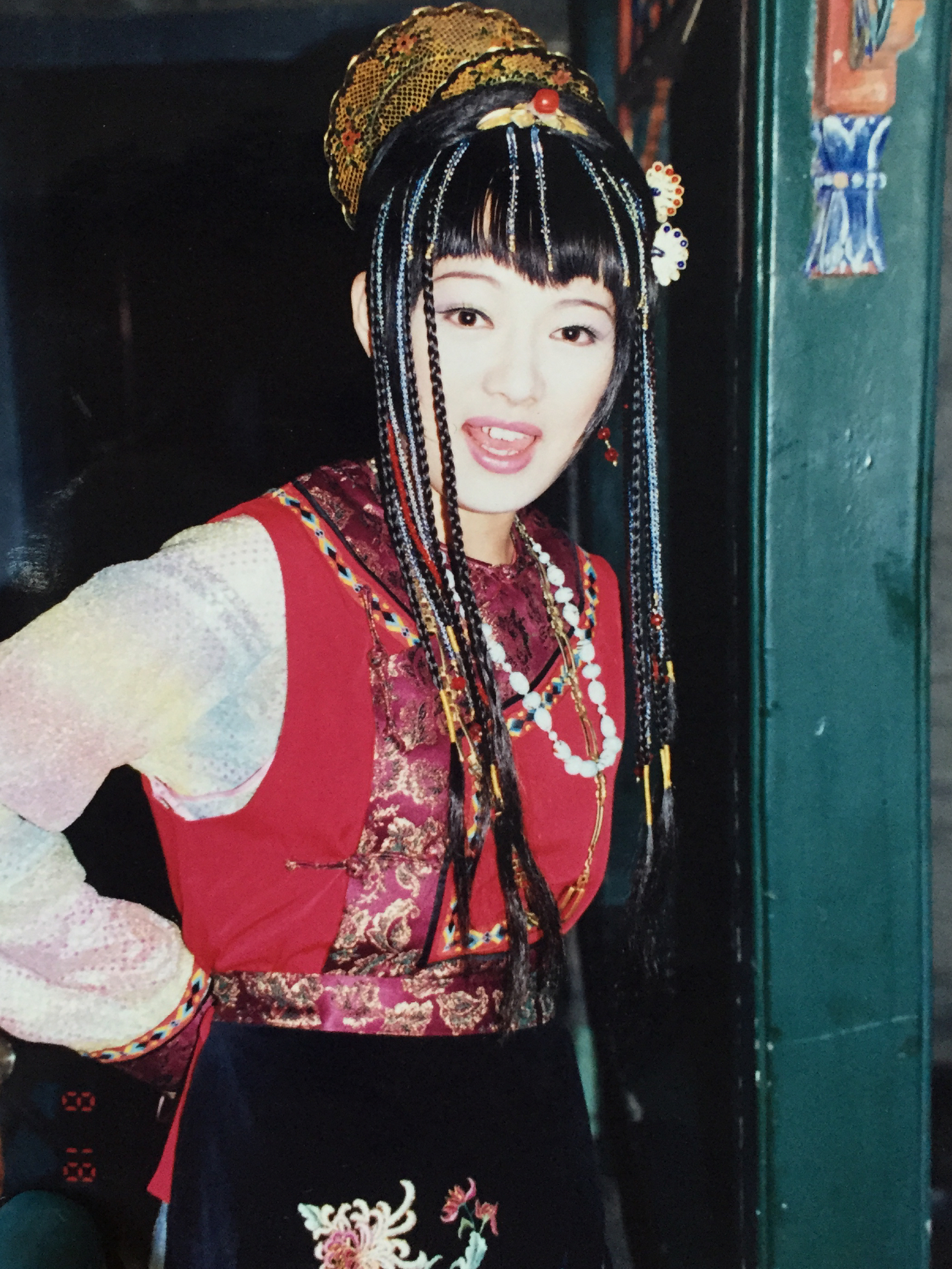  p data-id="gnwvxebt8w">林青,中国女演员,编剧.