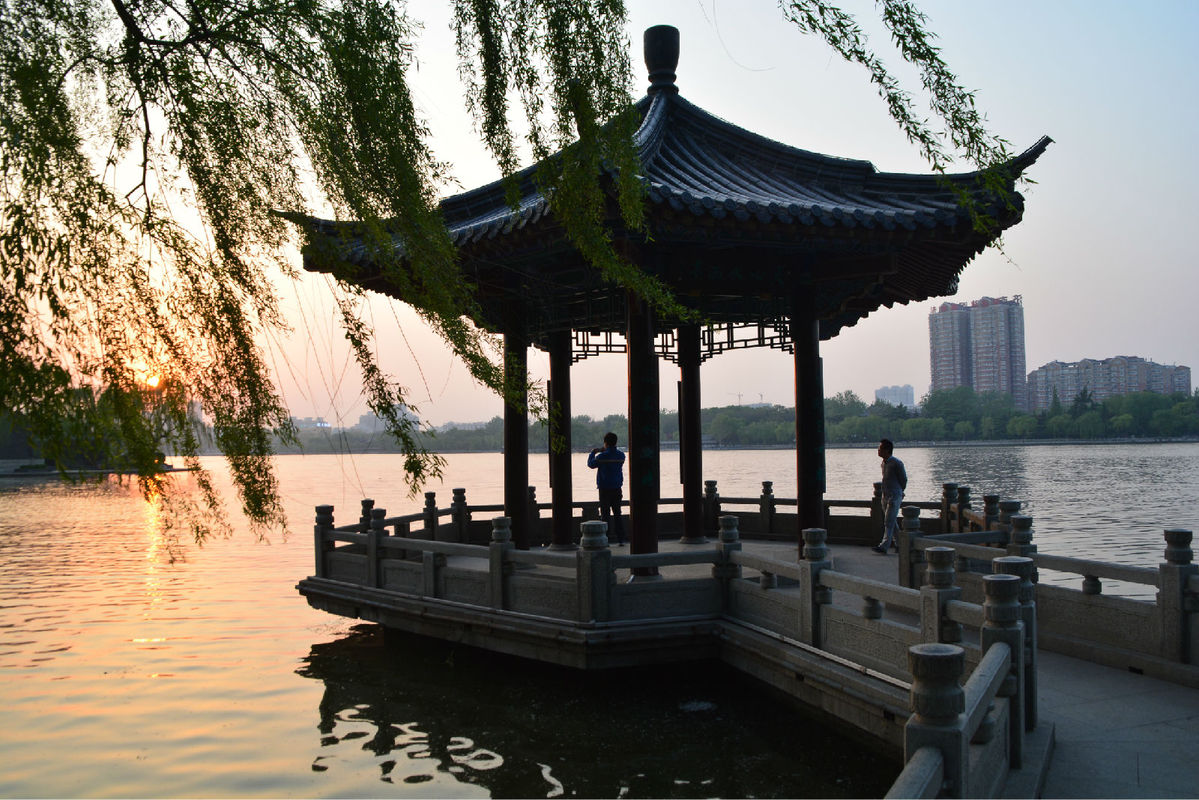 湖心亭