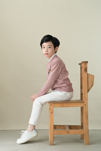 "gnbiht84or">张博文,男,2011年12月16日出生于天津市,中国内地男演员