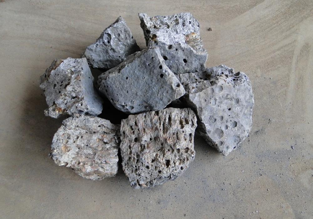 磷铁在炼钢工业中作为合金剂,还可以生产磷酸盐.