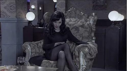 郑雅姝是电视剧《 a target="_blank" href="/item/孤岛飞鹰/2329729"