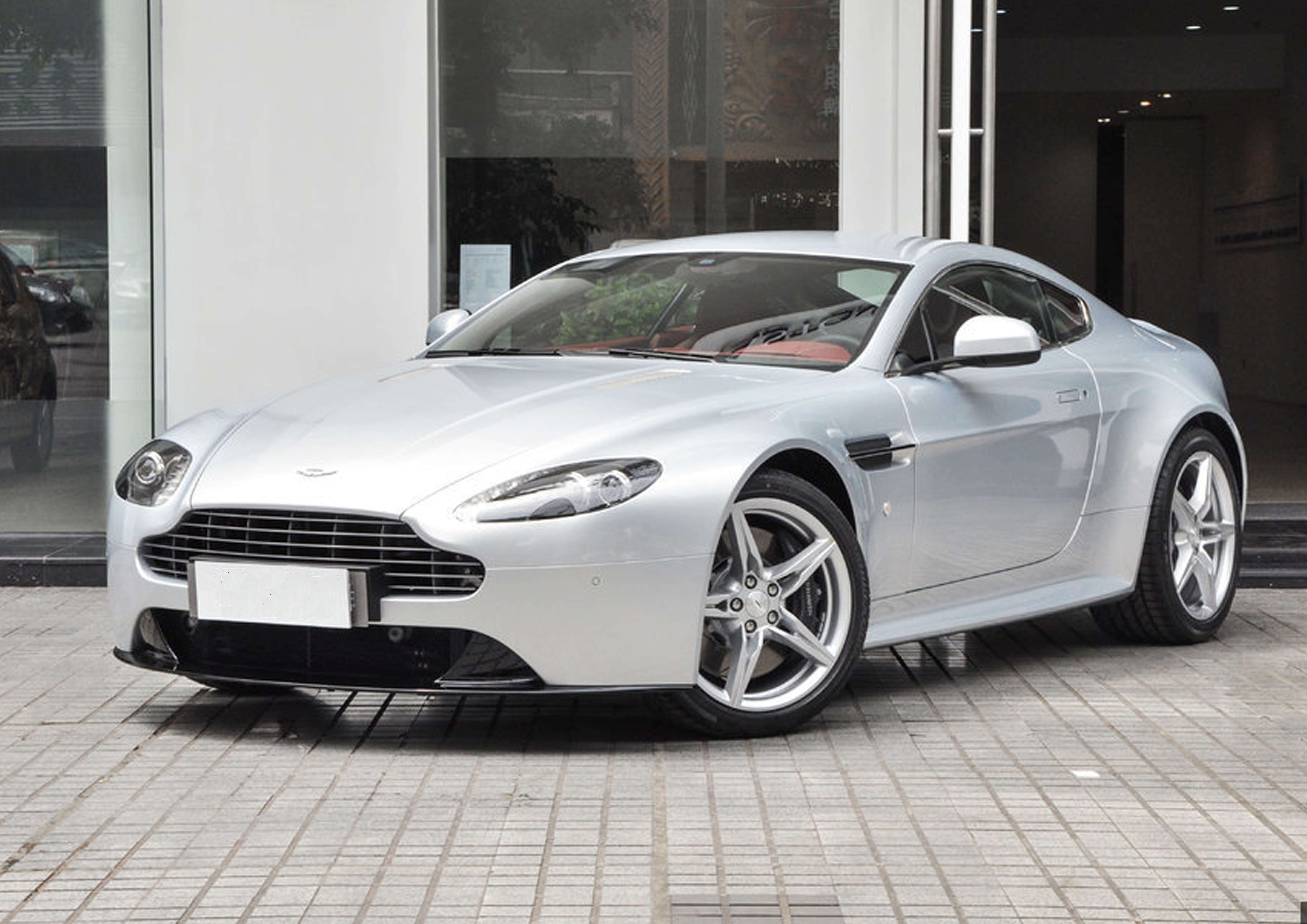 阿斯顿马丁 vantage 2012款 4.7 s roadster