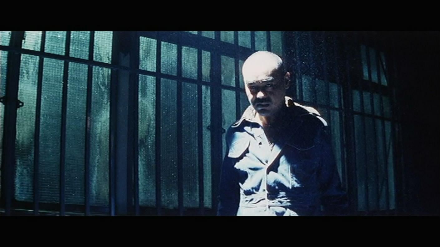  p>《暗花》是银河映像于1998年出品的警匪动作片,由 a target="