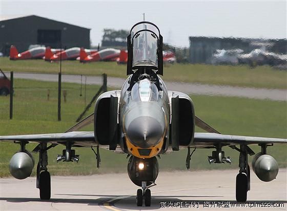 f-4鬼怪式超音速战斗机