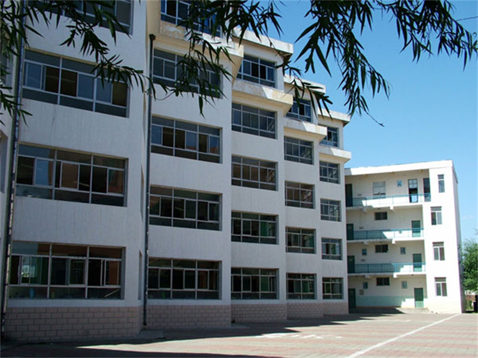 忻州实验中学校