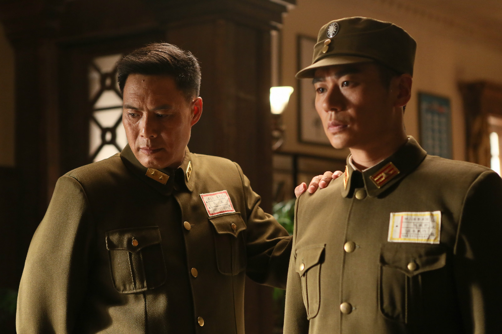 个人代表作品有《 a target="_blank" href="/item/致命行动/15286310