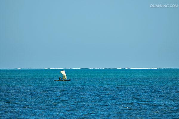  p>莫桑比克海峡位于非洲东南部的莫桑比克和马达加斯加岛之间,呈东北