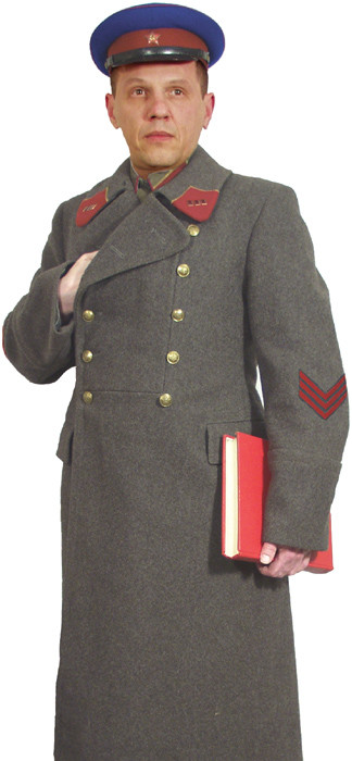 х Дел, narodnyy komissariat vnutrennikh del,缩写为nkvd)是 a