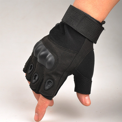  p>格斗手套是一种防身武器. /p>