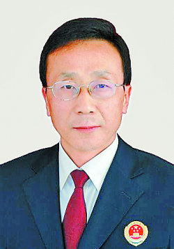  /p> p>现任云南省委政法委员会副书记(正厅级). /p>