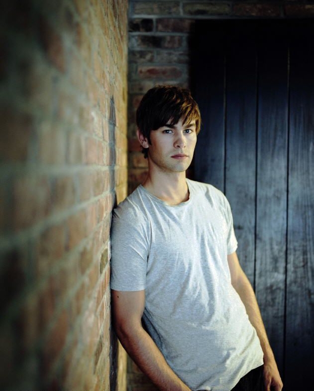  p>切斯·克劳福 (chace crawford),1985年7月18日出生于德克萨斯州卢