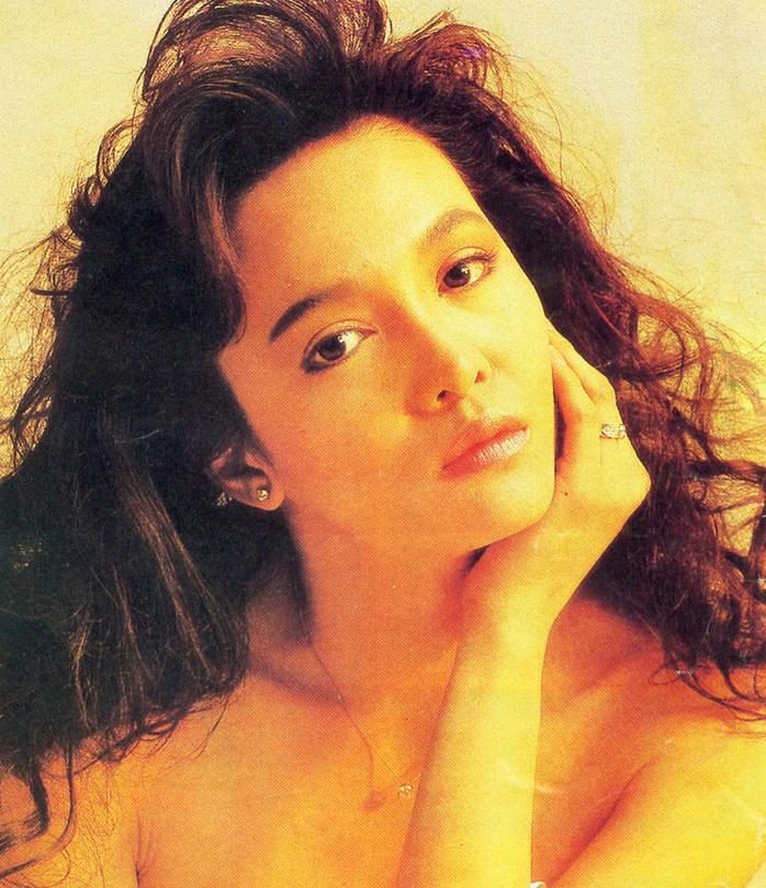  p>郑裕玲(carol cheng),1957年9月9日生于中国香港,中国香港女演员