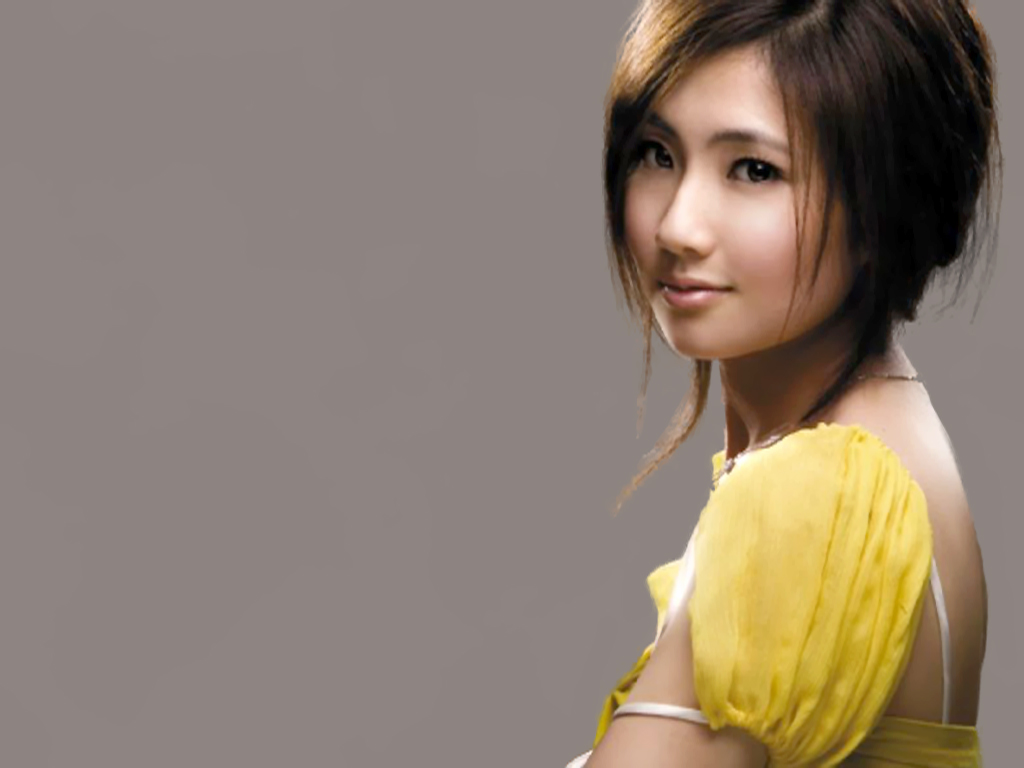  p>任家萱(selina),1981年10月31日出生于台湾省台北市,中国台湾女