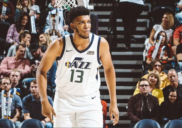 托尼·布拉德利