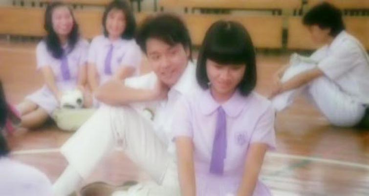  p>《柠檬可乐》是张国荣成名前的青春片代表作,演员包括八十年代青春