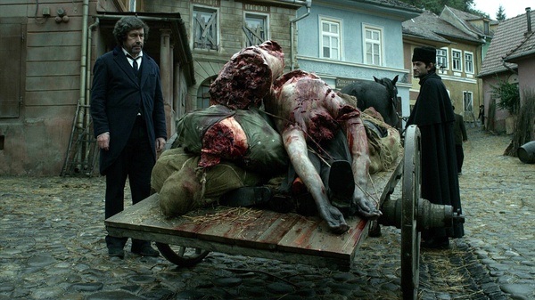  p>《狼人:身边野兽》是louis morneau执导的恐怖片,由ed quinn,guy