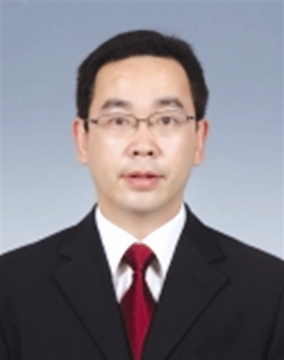  /p> p>现任台州市临海市杜桥镇党委委员,副镇长. /p>