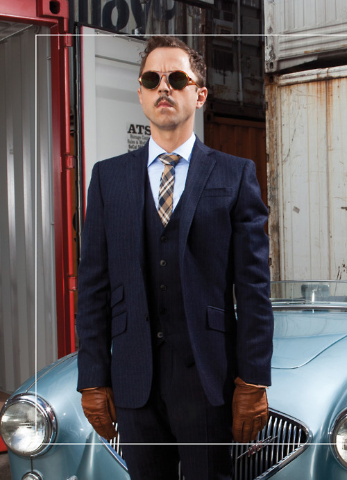  p>吉奥瓦尼·瑞比西,1974年12月17日出生于美国洛杉矶市,美国演员.