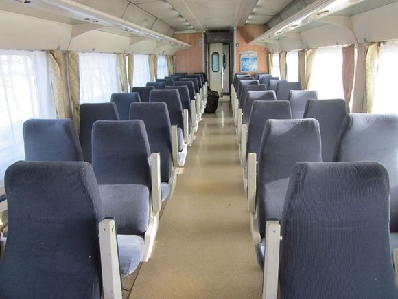  p data-id="gnyuzm6qua">软座,中国火车的座位一种,常见于 a target=