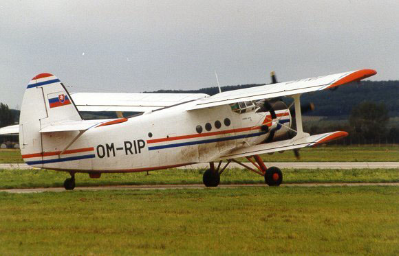 中国运-5运输机