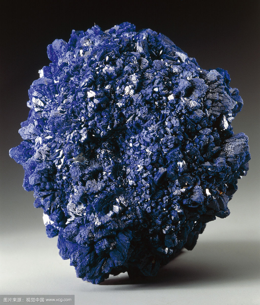  p>绀蓝同 a target="_blank" href="/item/群青/23597" data-lemmaid