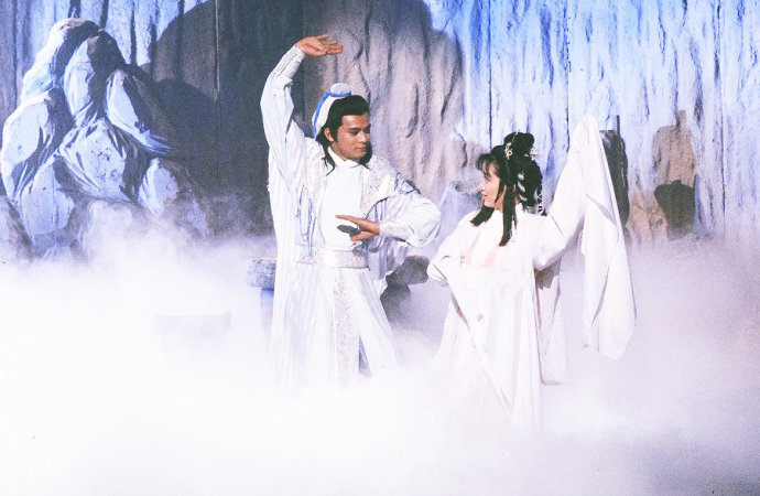  p>《无言亦可相倾诉》是香港无线剧集《奇门鬼谷》的插曲,刘锡明,方