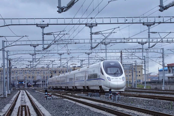 中国铁路哈尔滨局集团有限公司佳木斯站