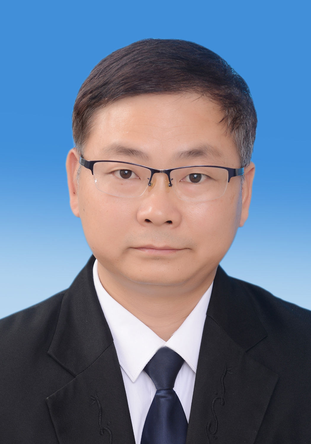  p>赵才江,男,汉族,现任贵州省安顺市平坝区教育和科技局党委委员