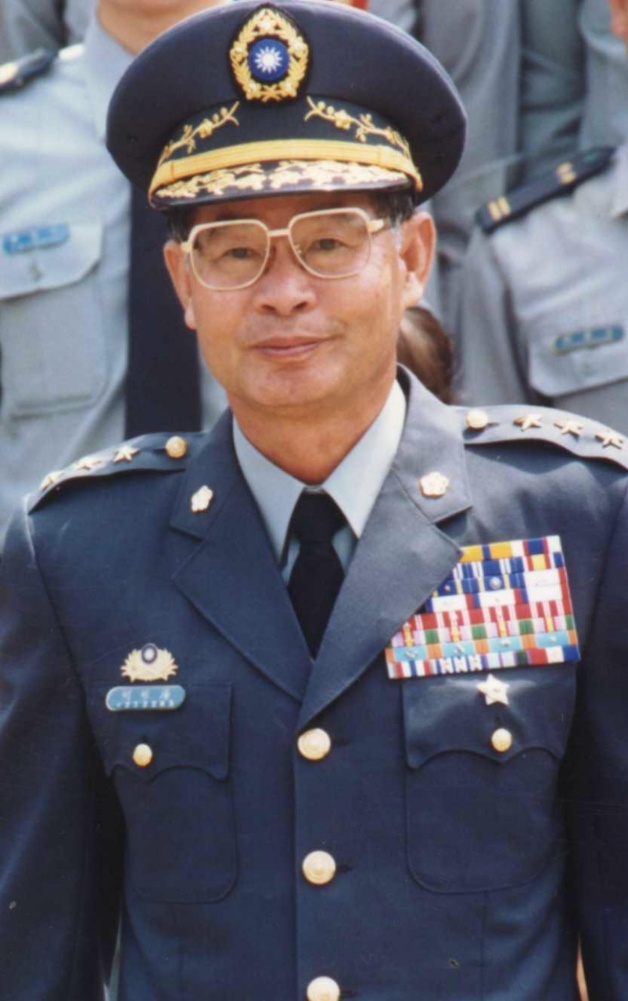 >台湾地区 /a>陆军 a target="_blank" href="/item/一级上将/4706219