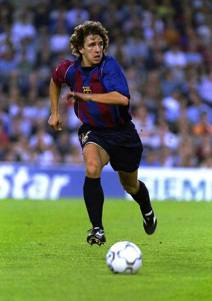 卡莱斯·普约尔