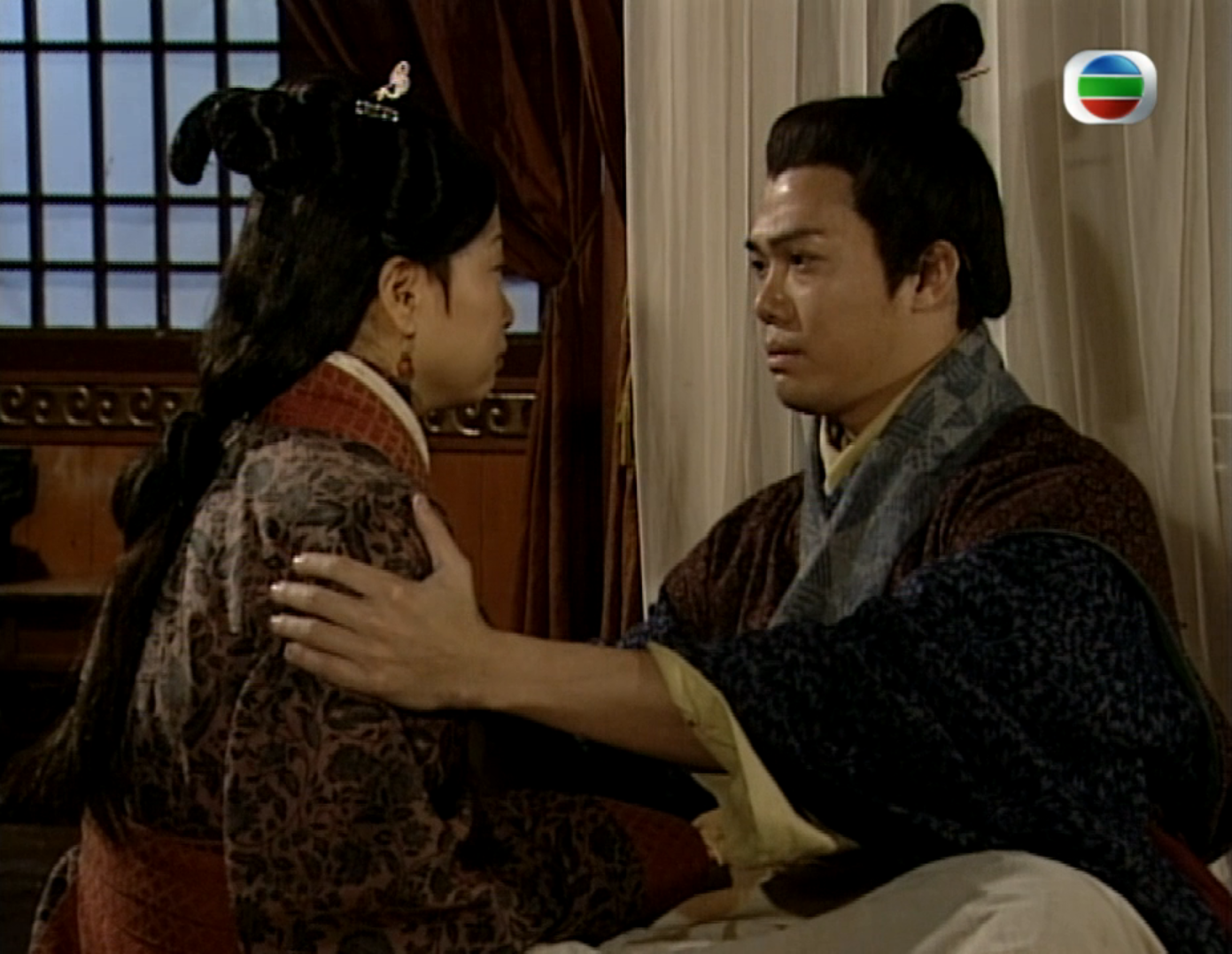  p data-id="gnwj6zy6yo">《人龙传说》是1999年香港电视广播有限公司