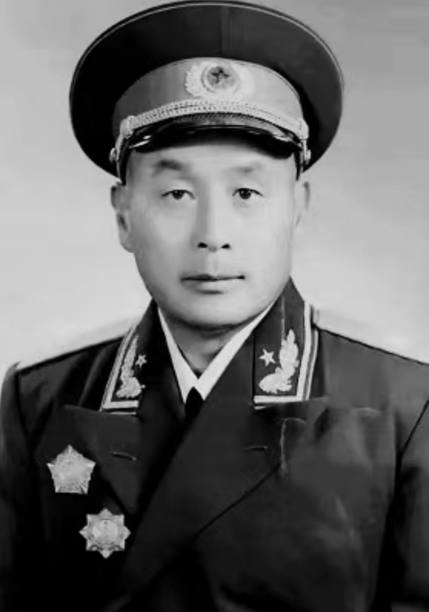 data-lemmaid="1118897">开国少将 /a>,山东省 a target="_b