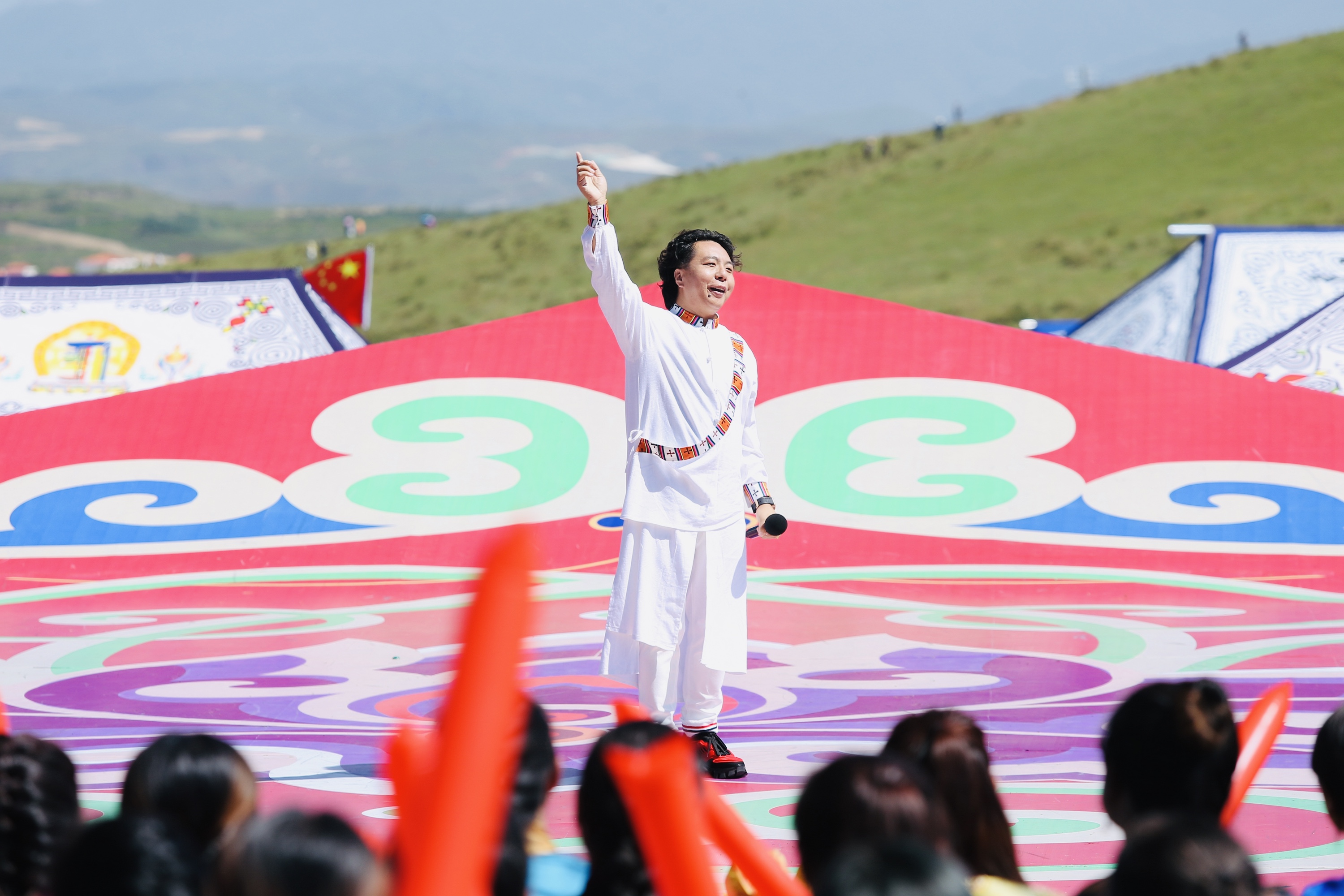  p data-id="gnrr0gelbk">索南扎西,9月24日出生于甘肃甘南大草原