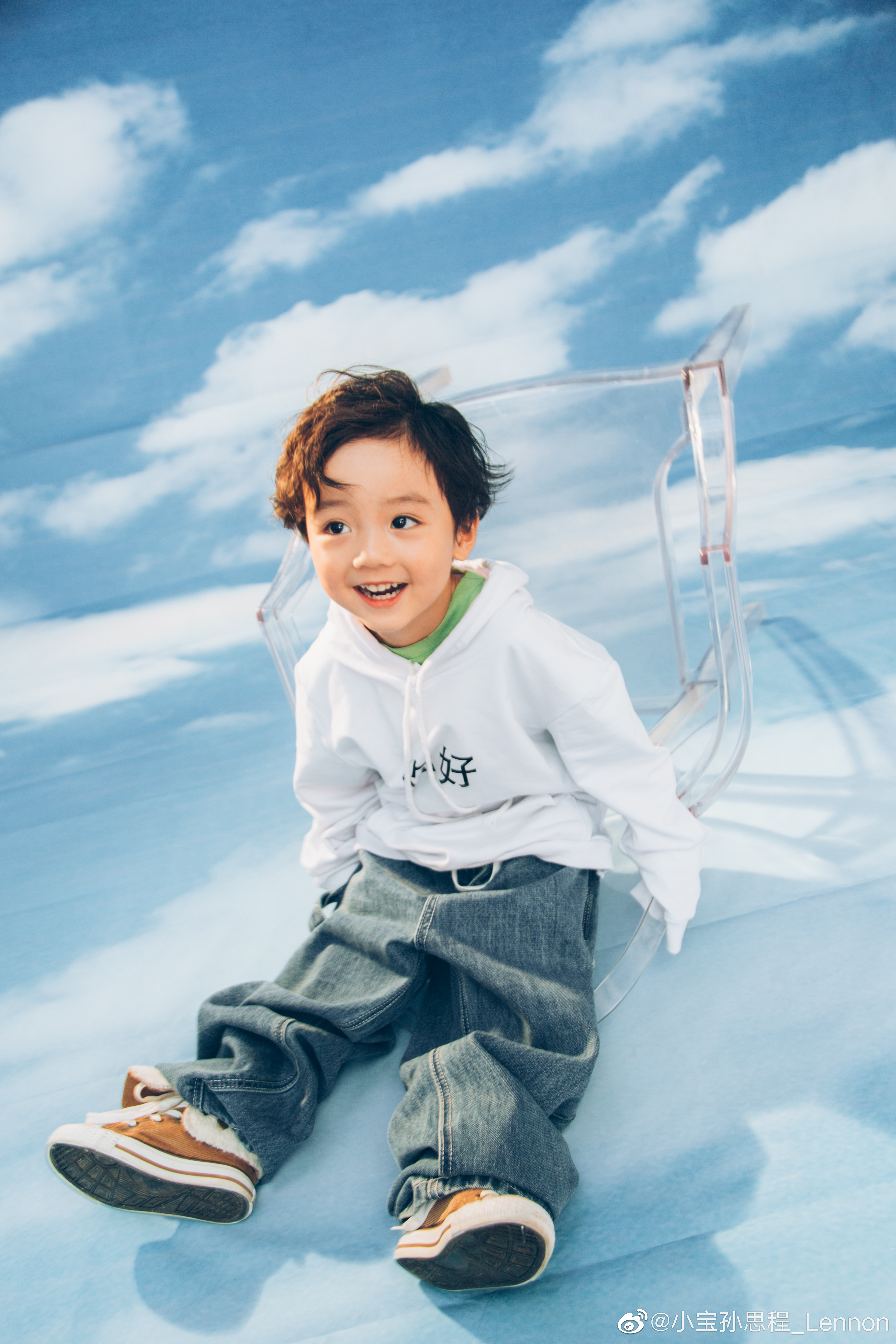 ="sd7s53ymfydh">孙思程,2016年6月11日出生于北京市,中国内地男演员