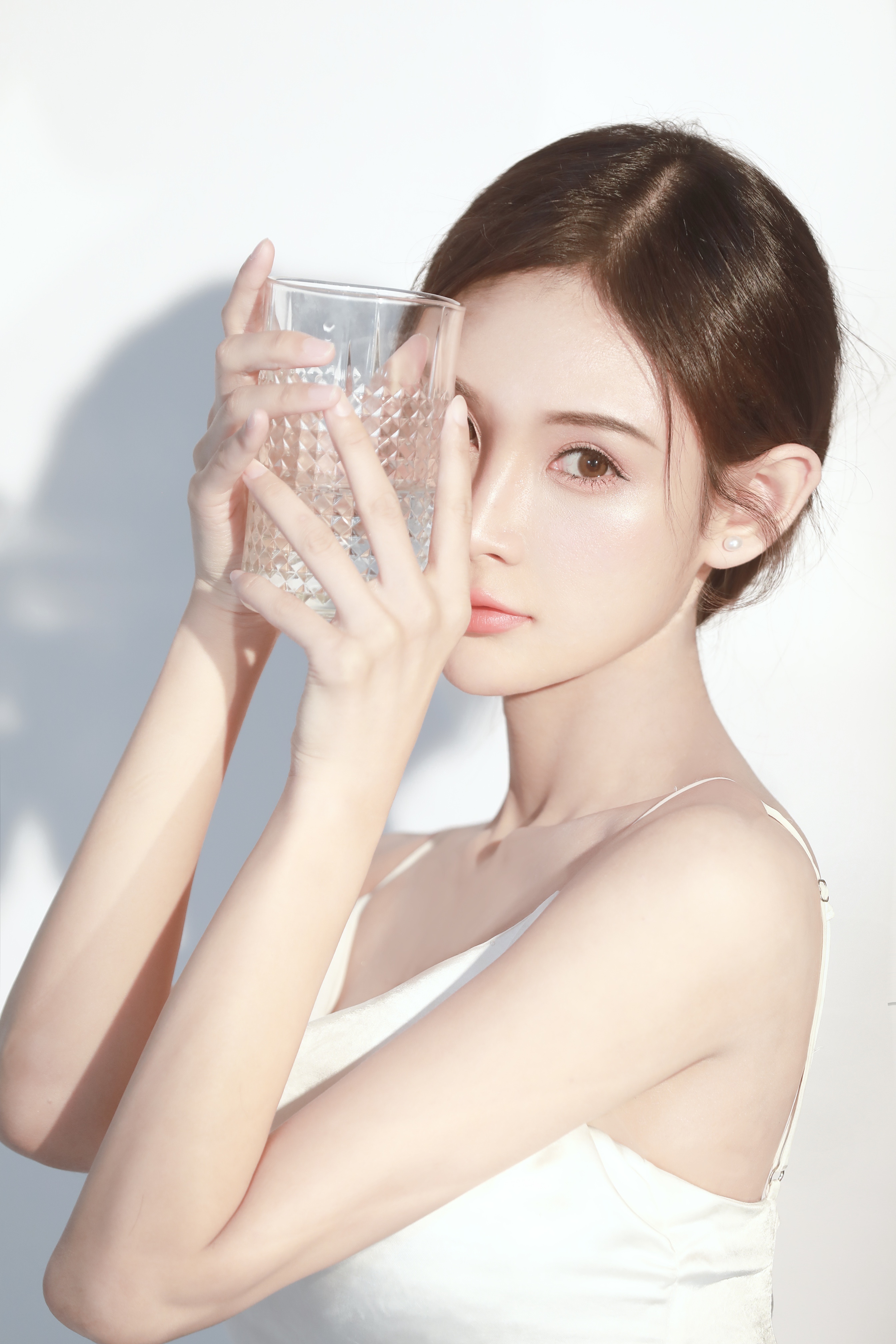  p data-id="sxbf2nxkofok">陈树,英文名camille,中国内地女演员,歌手