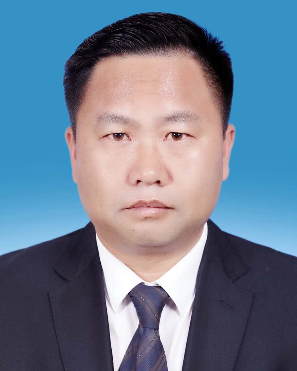  p data-id="gn3p2nsegv">吴红昌,男,汉族,云南屏边人,中共党员,1976