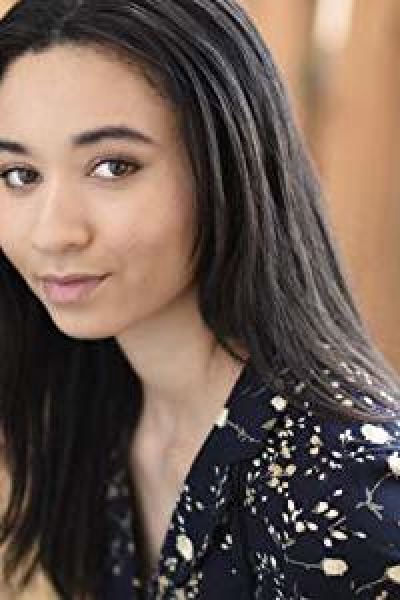 Elizabeth Bluhm_百度百科