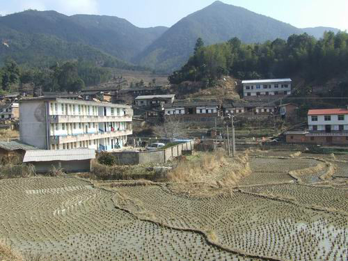  p data-id="gn6ygb8w1i">白水村是属于湖南省新化县水车镇的一个行政