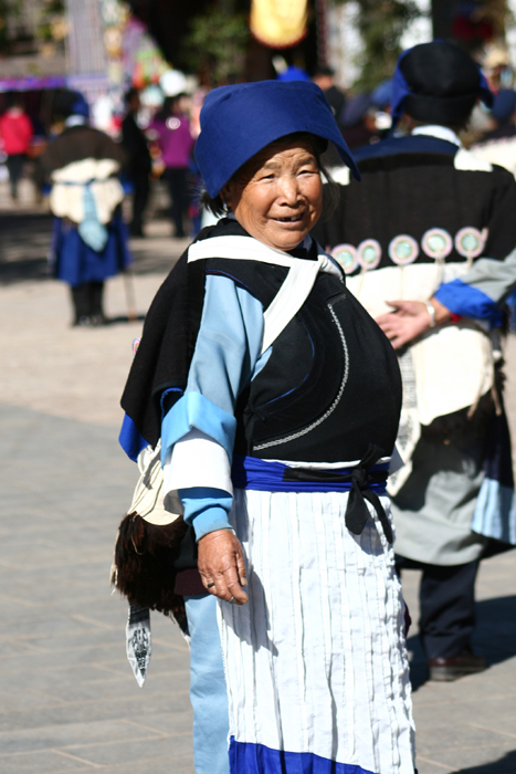  p>古雅纯朴的纳西族服饰是其 a href="#" data-lemmaid="545840">