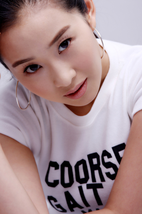  p>蒋婧,1984年11月9日出生于江苏扬州,中国大陆女演员.