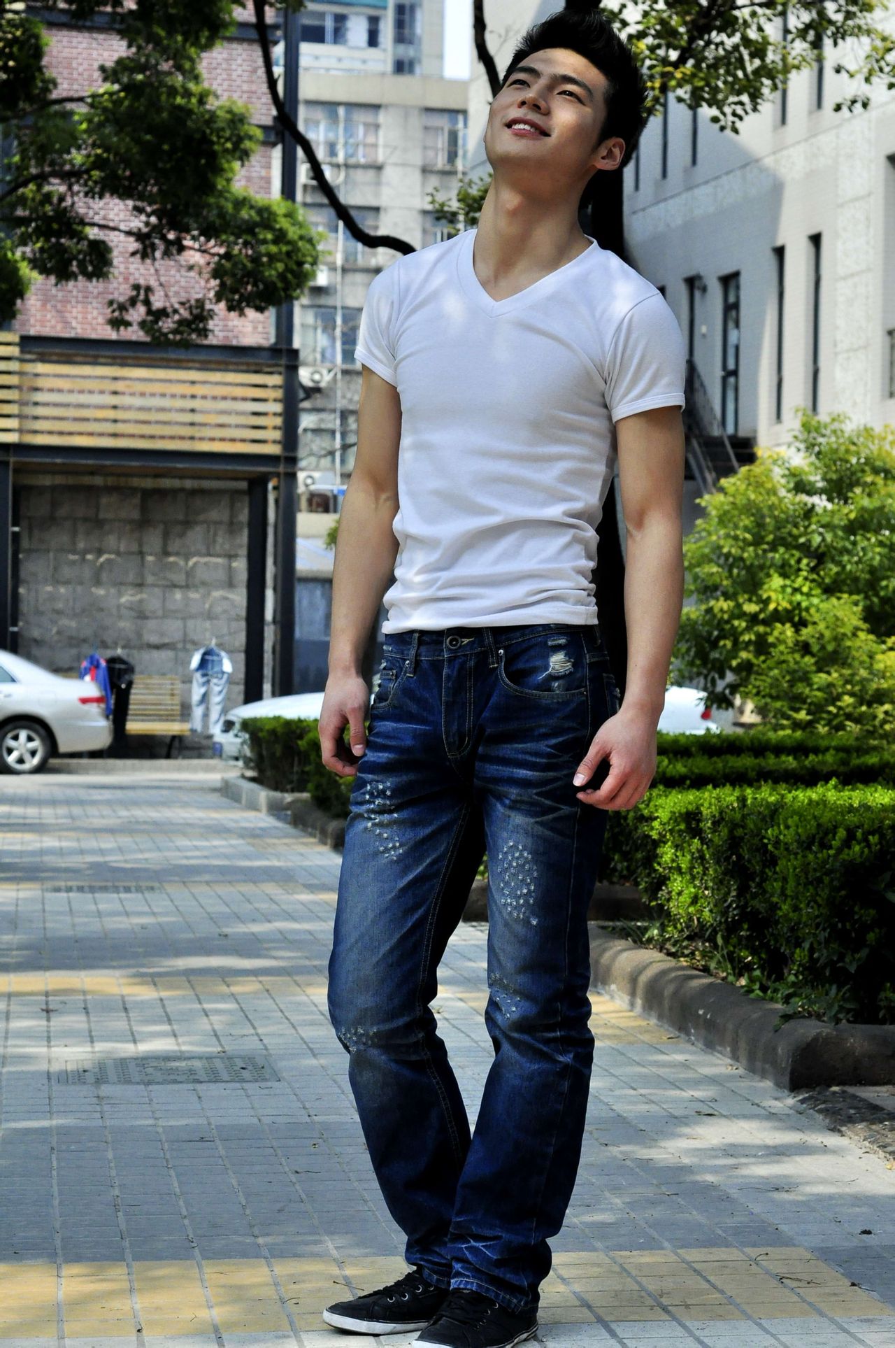  p data-id="gnztu7wsmp">秦勇,中国内地男演员,毕业于 a target="