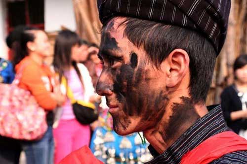 正月十六抹黑节